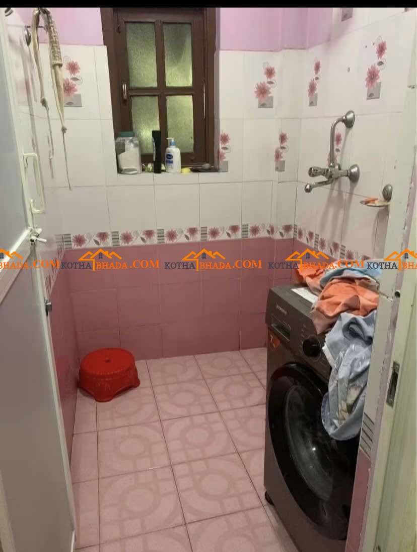 3 bedrooms, 1 kitchen, with 1 toilet and 1 washroom in Nakhudole, Bhaisepati